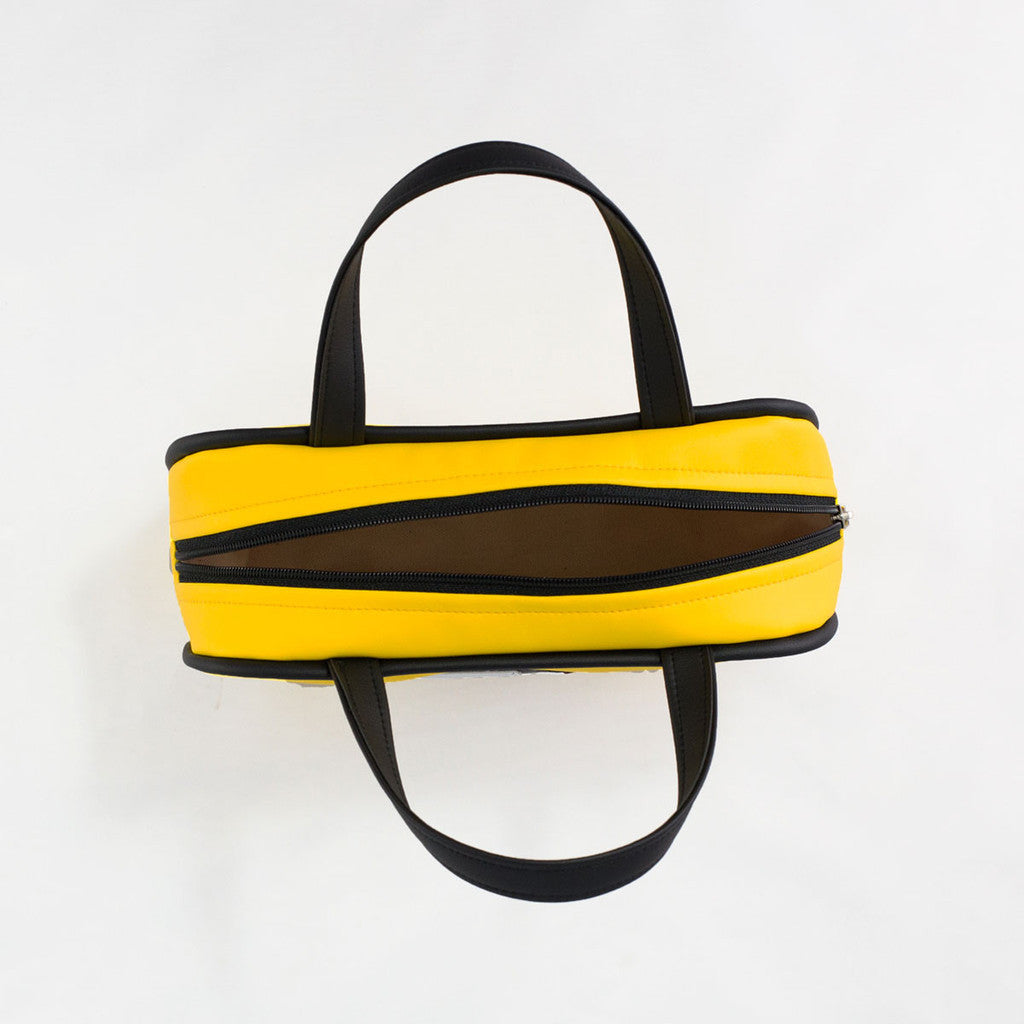 Classic Medium bag in yellow leather Celine - Second Hand / Used – Vintega